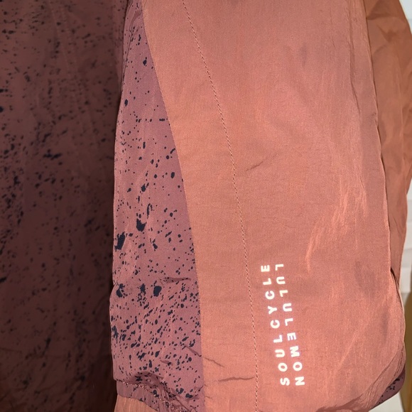 Lululemon Ride & Reflect Jacket - Picture 5 of 10